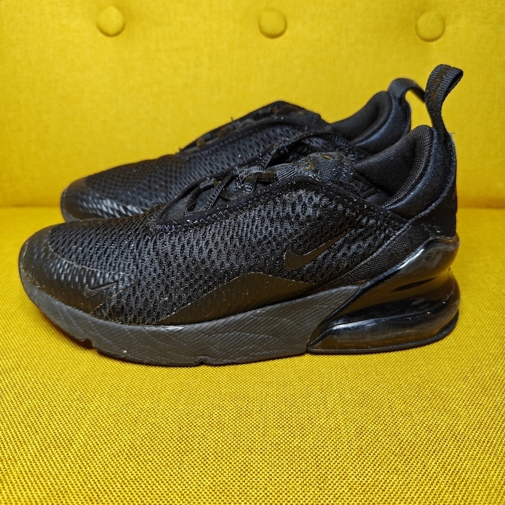 Nike Air Max 270 Triple Black Running Athletic Sneaker Little Kids Shoe Size 1Y